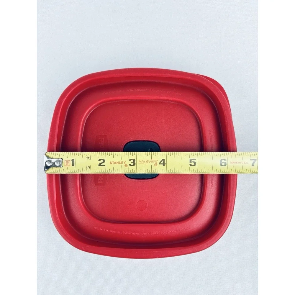 Rubbermaid Easy Find‎ Vented Replacement Red Lids ONLY 6.5